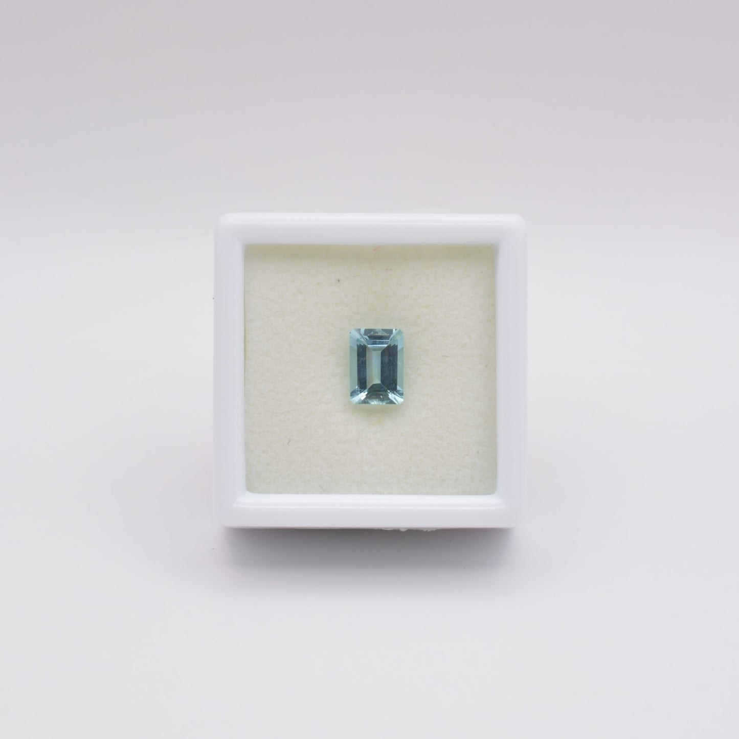 Aigue-Marine Rectangle 0,93ct - pierre précieuse - gemme