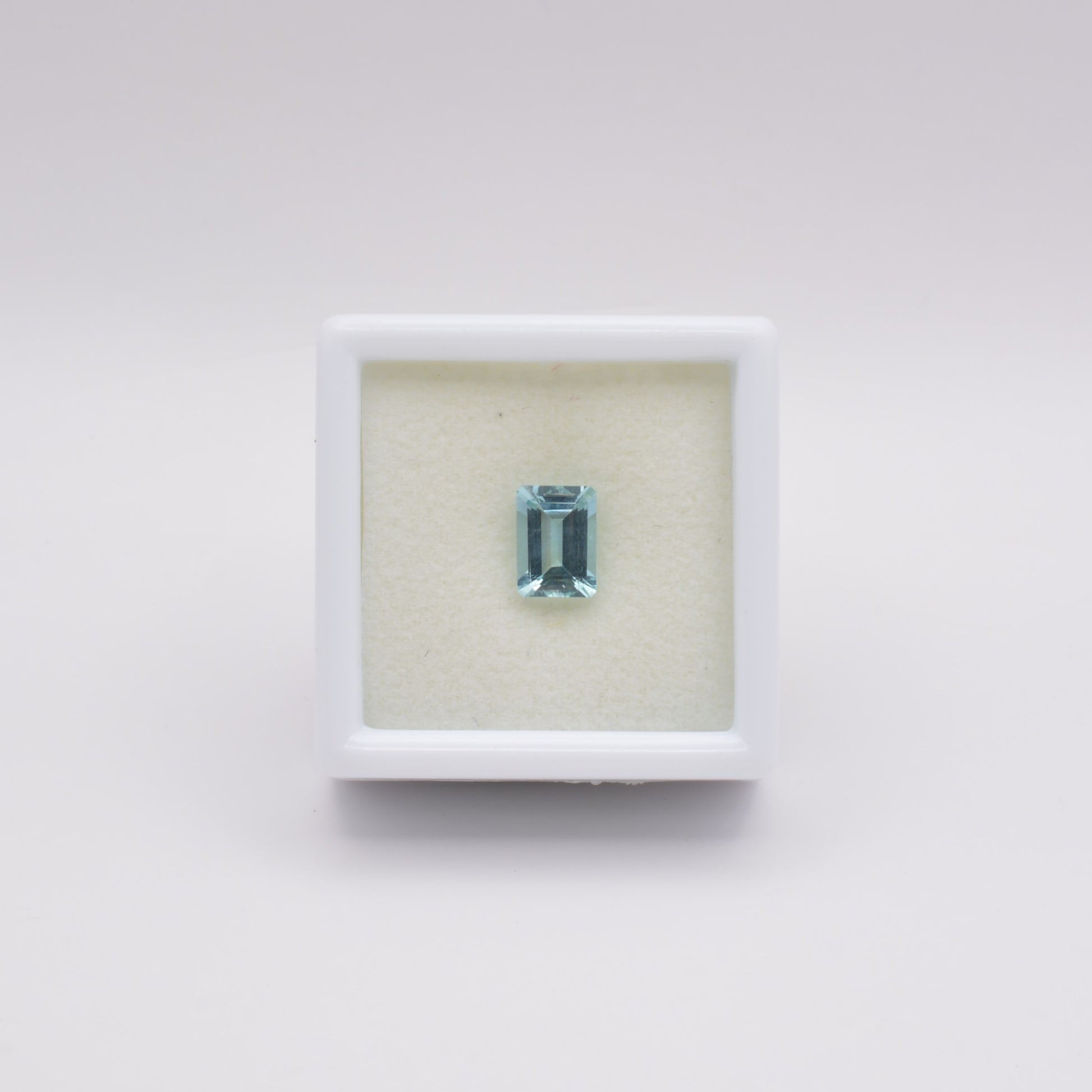 Aigue-Marine Rectangle 0,93ct - pierre précieuse - gemme