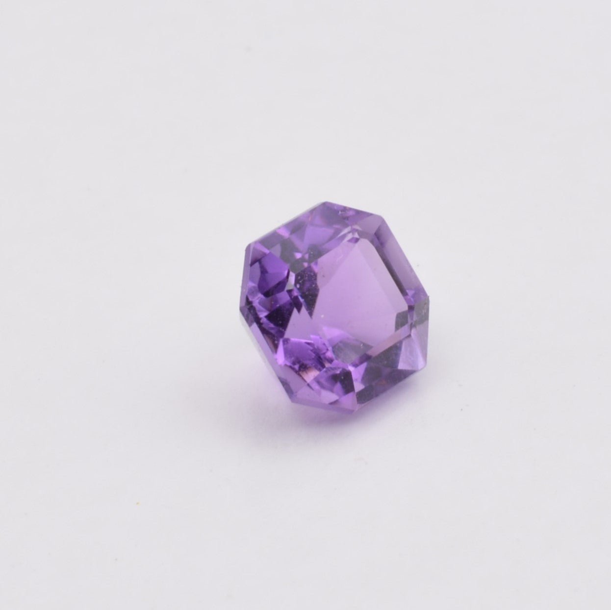 Améthyste carrée 2,47ct - pierre précieuse - gemme