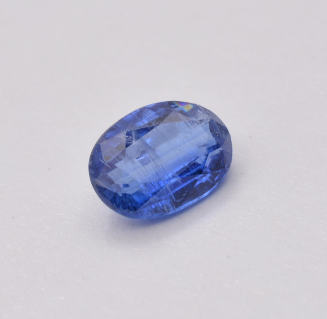 Disthène ou Cyanite 0,97ct - pierre précieuse - gemme