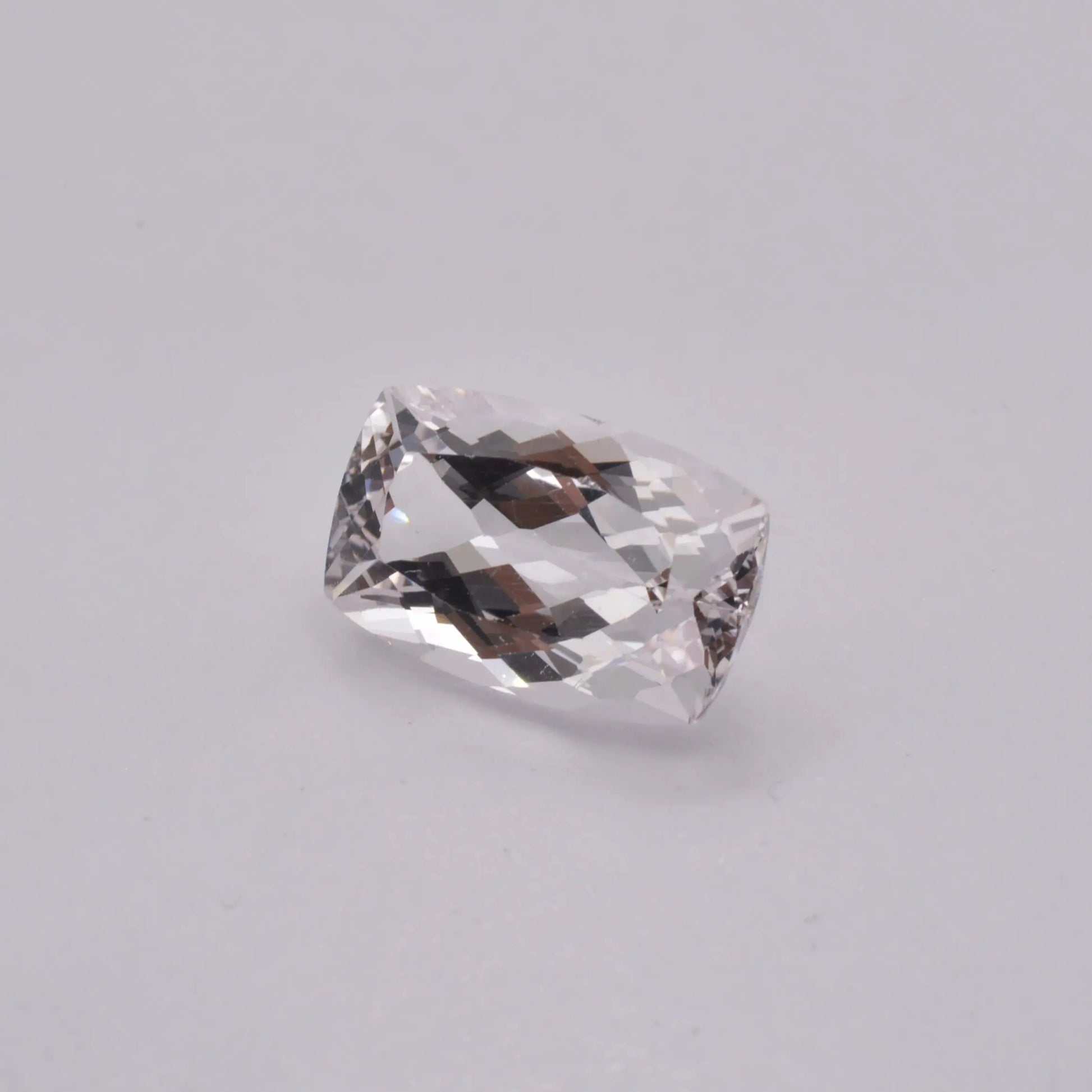 Danburite 7,25ct - pierre précieuse - gemme