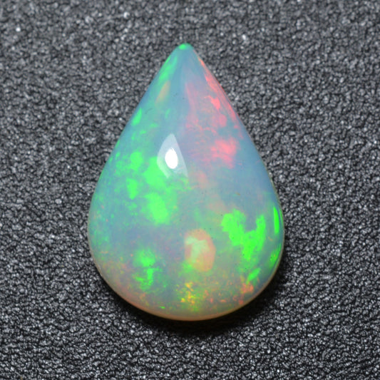 Opale Cabochon Poire 2,76ct