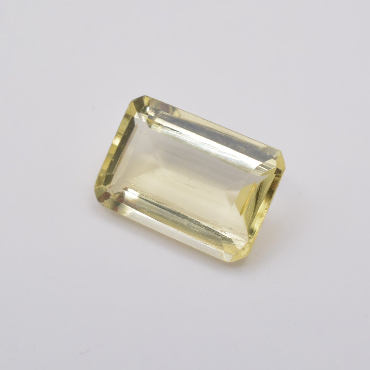 Scapolite Jaune Rectangle 3,48ct - pierre précieuse - gemme