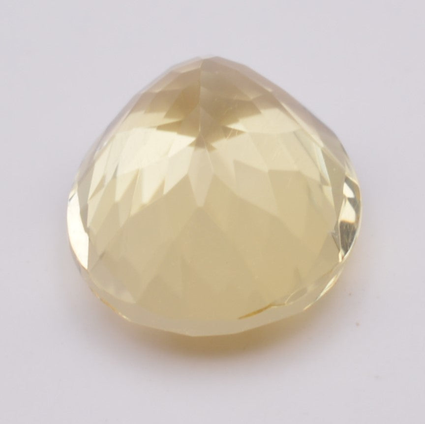 Scapolite Jaune Ovale 2,40ct - pierre précieuse - gemme