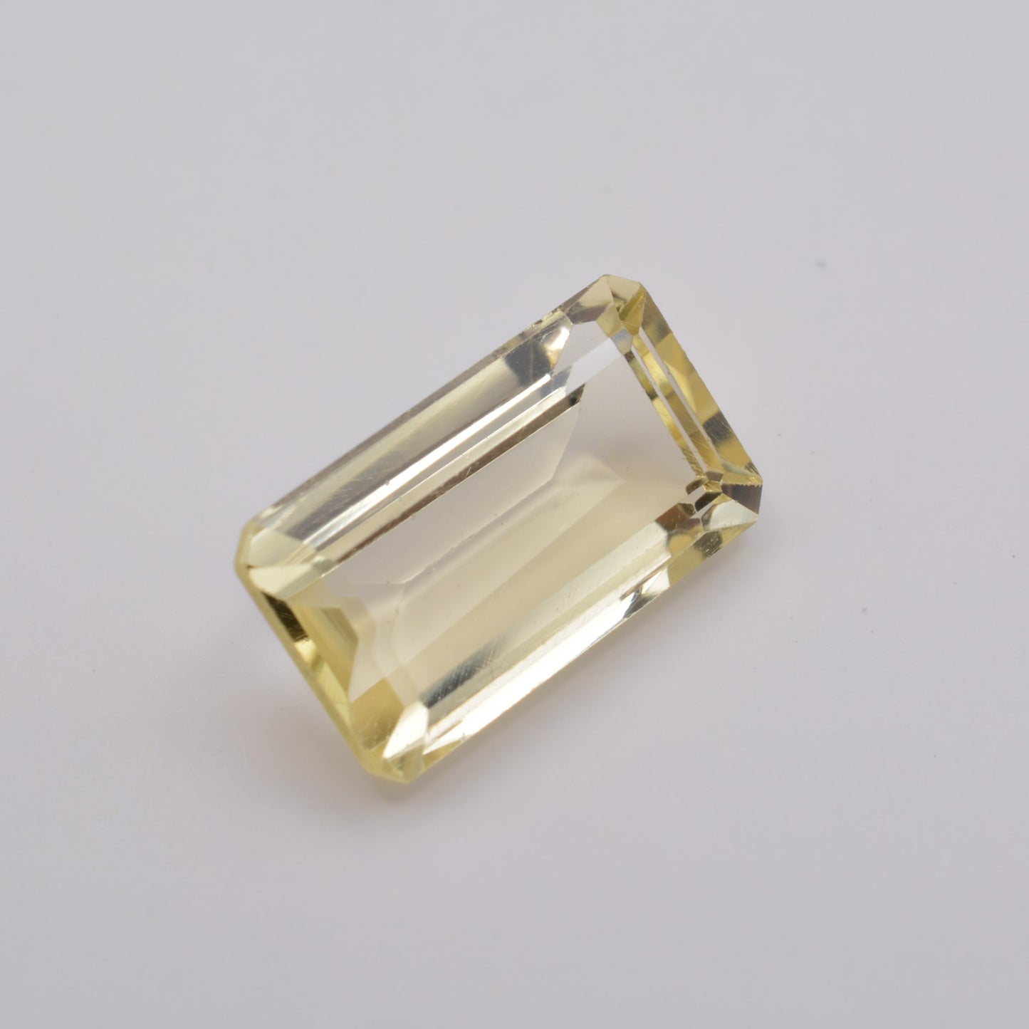 Scapolite Jaune Rectangle 4,87ct - pierre précieuse - gemme