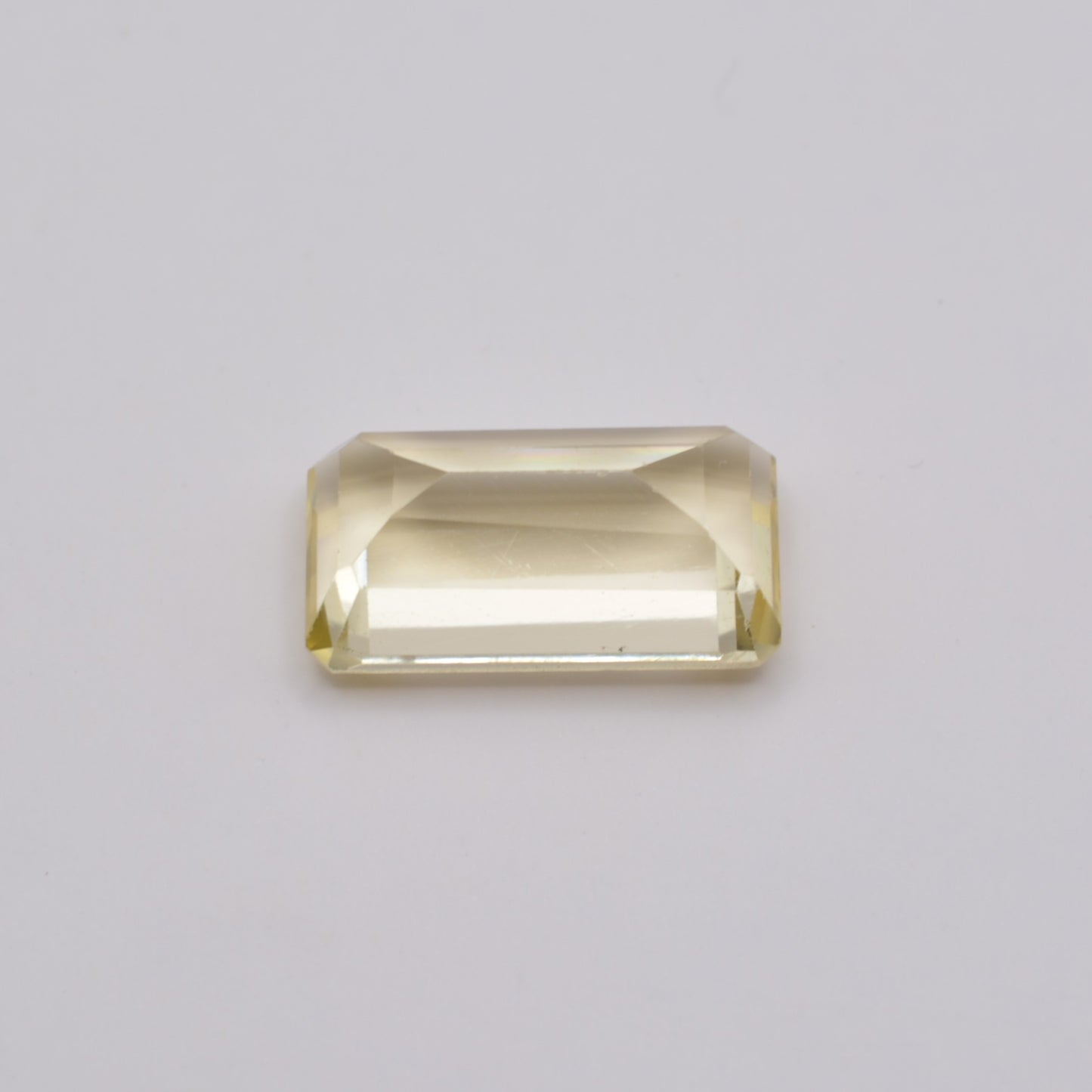 Scapolite Jaune Rectangle 4,87ct - pierre précieuse - gemme