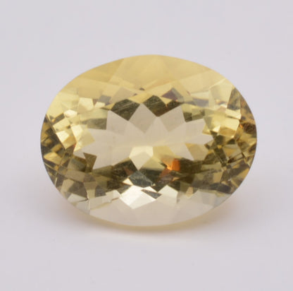 Scapolite Jaune Ovale 2,40ct - pierre précieuse - gemme