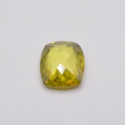 Sphène ou Titanite Coussin Rectangle 2,22ct - pierre précieuse - gemme