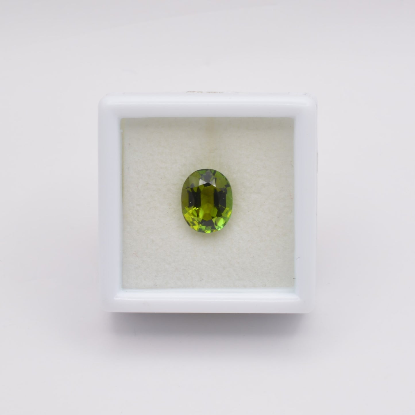 Tourmaline Verte Ovale 1,93ct - pierre précieuse - gemme