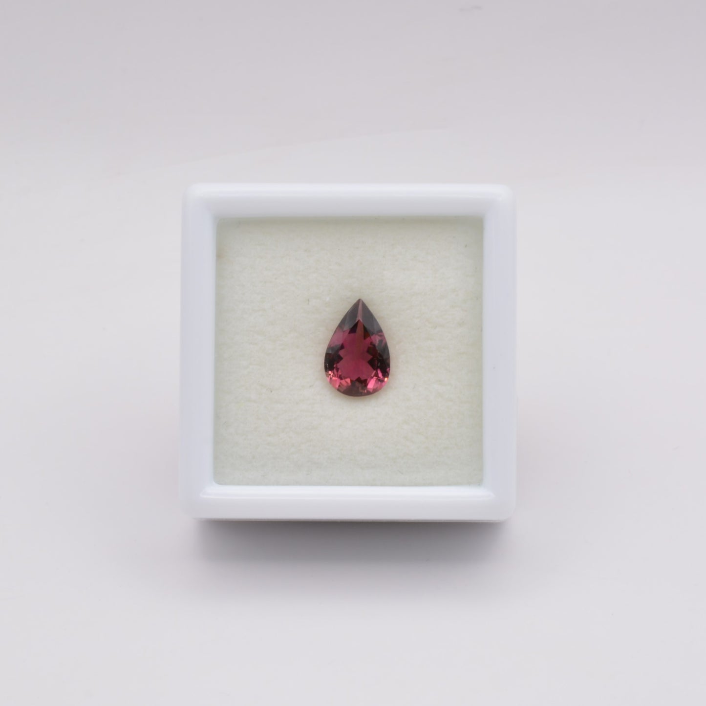 Tourmaline Rose Poire 0,76ct - pierre précieuse - gemme