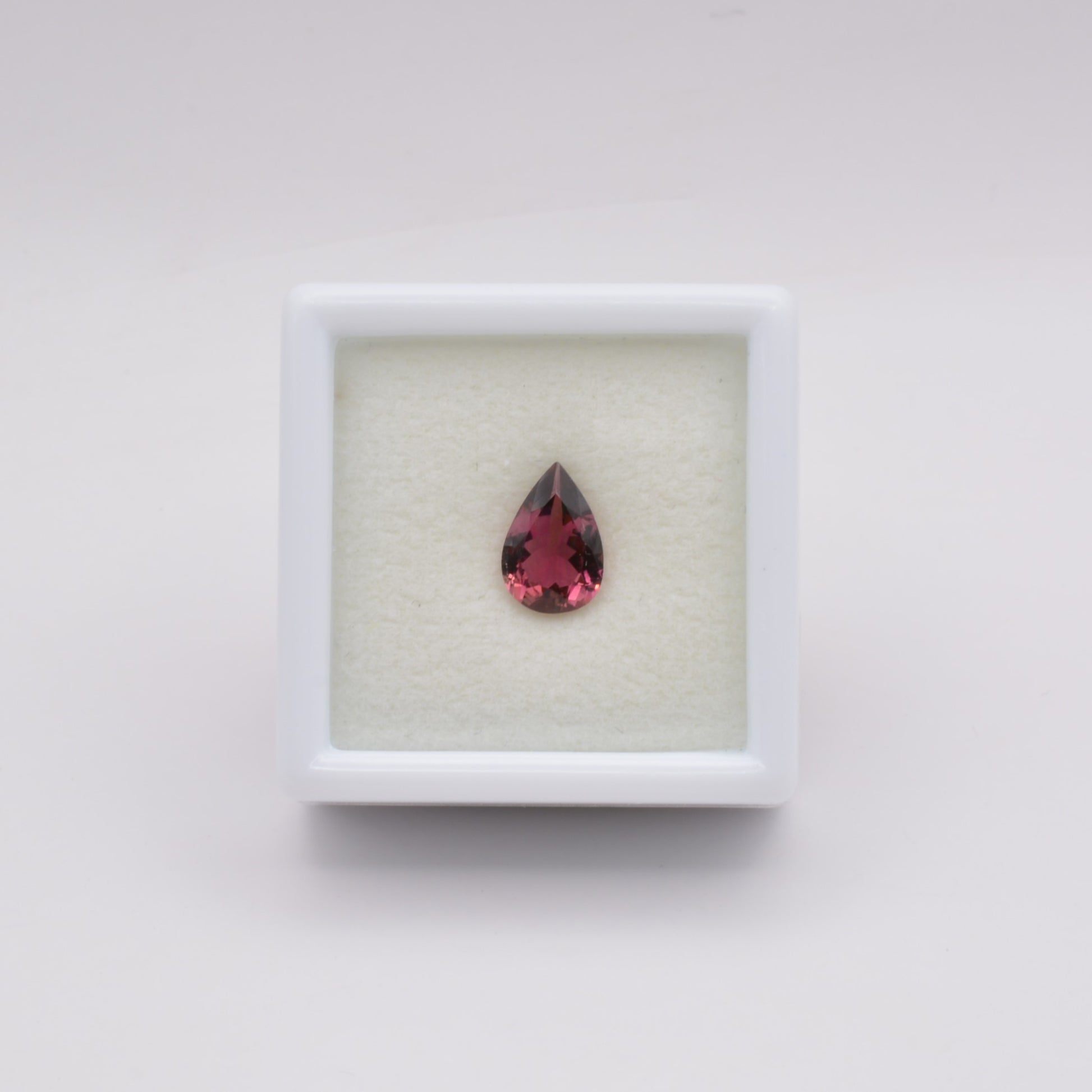 Tourmaline Rose Poire 0,76ct - pierre précieuse - gemme