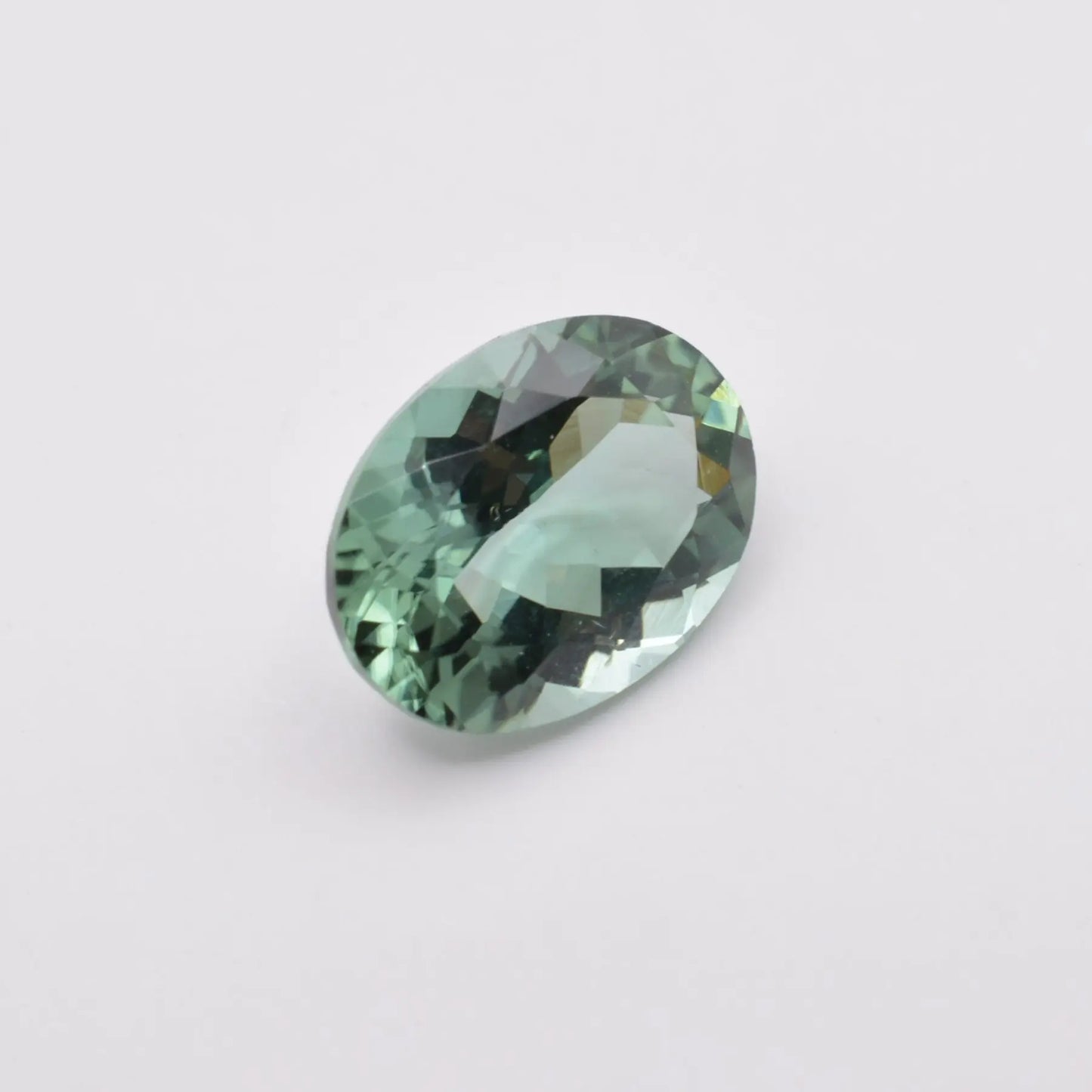 Tourmaline Verte Ovale 1,25ct - pierre précieuse - gemme