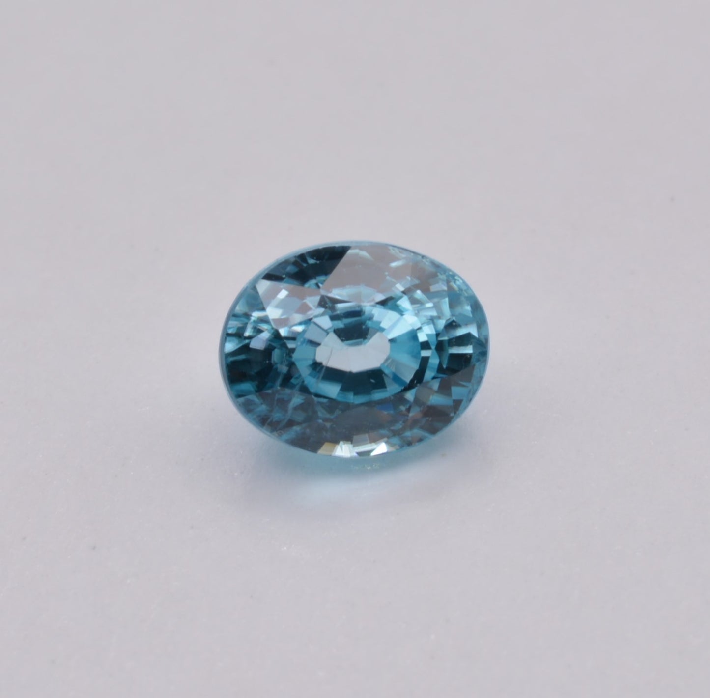 Zircon Bleu Ovale 3,09ct - pierre précieuse - gemme