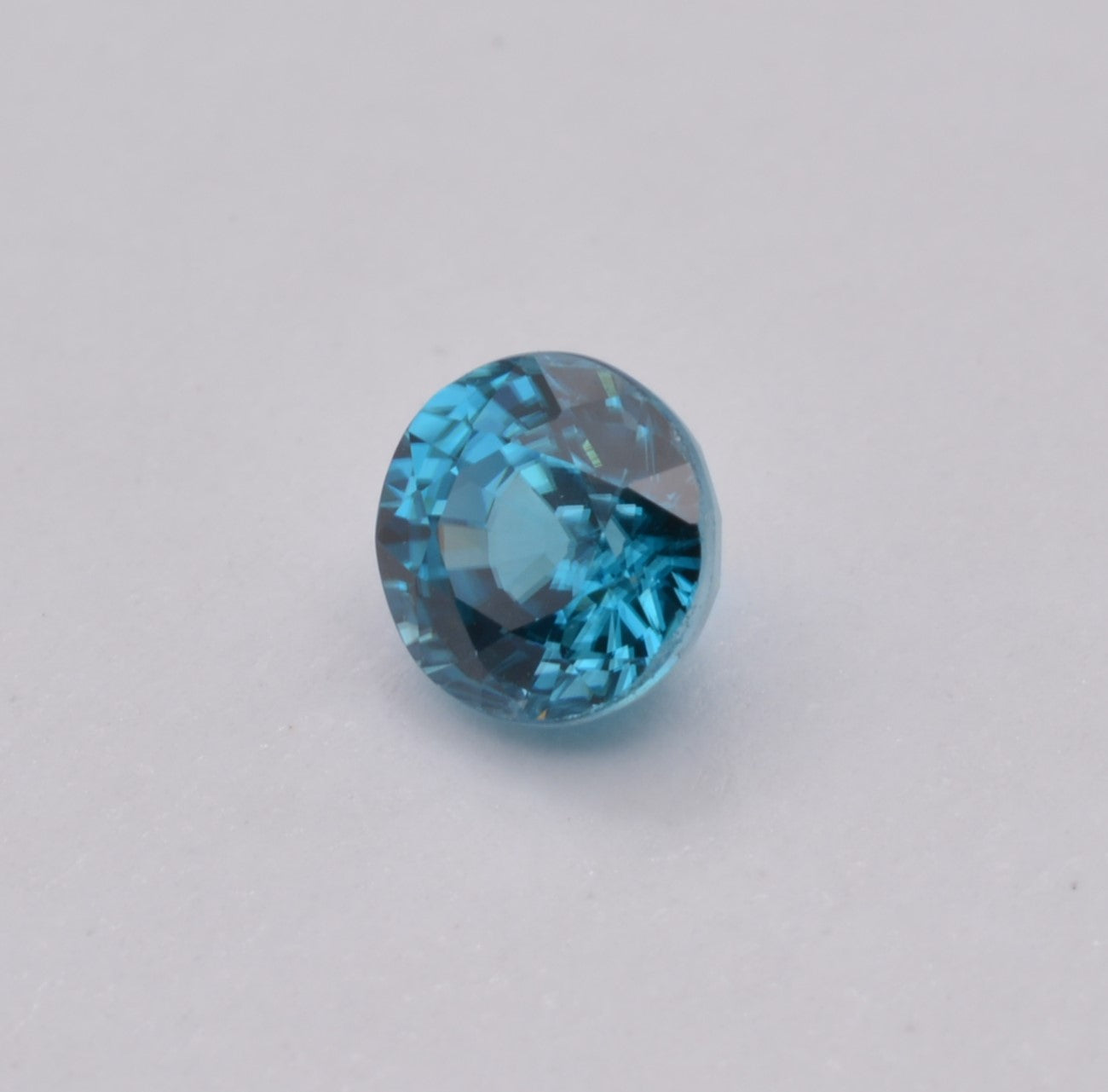 Zircon Bleu Rond 1,35ct - pierre précieuse - gemme